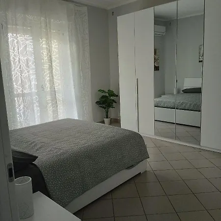 Appartamento Conte Verde Vercelli Exterior photo